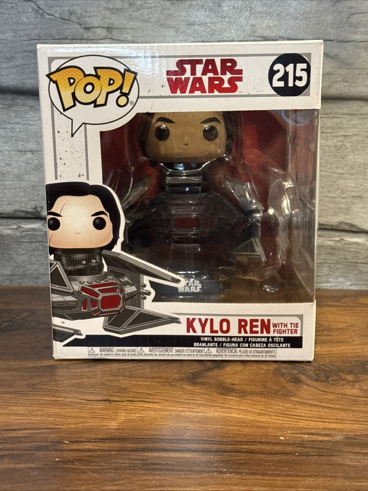 Funko POP! Star Wars The Last Jedi Kylo Ren in Tie Fighter #215