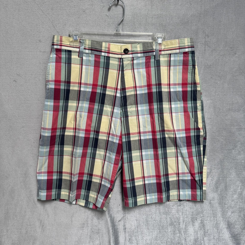 Dockers Chino Shorts Mens 34 Multicolor Plaid Cotton Flat Front Casual Summer