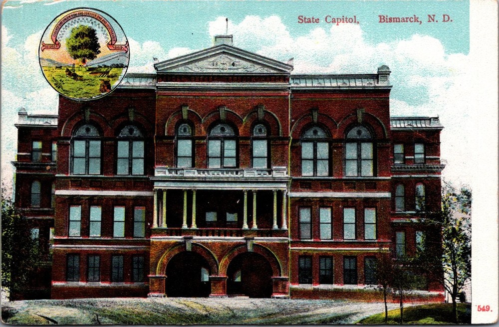Bismarck ND State Capitol Postcard C.E. Wheelock Made in Germany