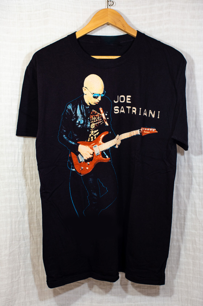 Joe Satriani Play Guitar In Concert Tee Unisex T-Shirt All Size ED614