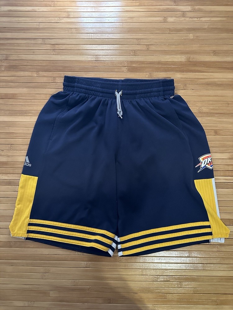 Adidas Climalite OKC Oklahoma City Thunder Athletic Shorts Mens Size Small