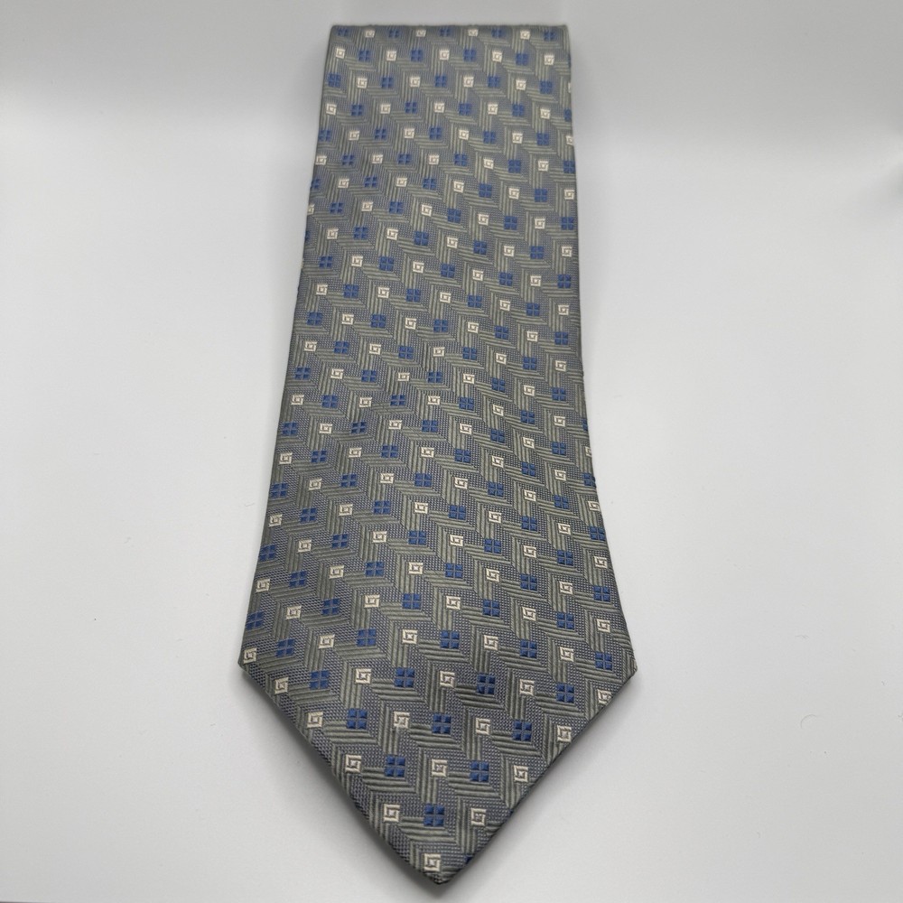 Croft & Barrow Gray Blue White Geometric  Men's Silk Tie 4x59”   T109