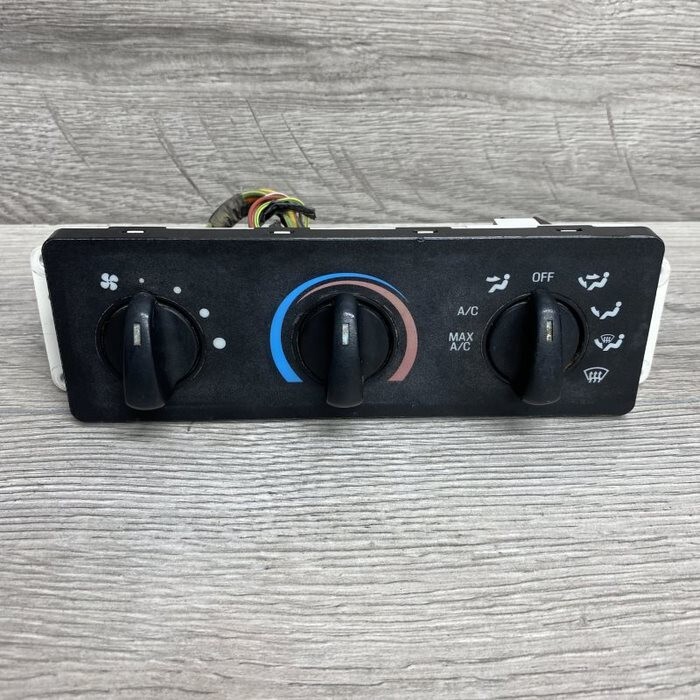 1999-2004 Ford F250 F350 HVAC AC Climate Control Switch Heater Dash Panel OEM