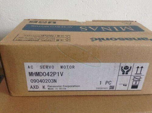 1piece NEW Panasonic MHMD042P1V servo motor 400W brake models
