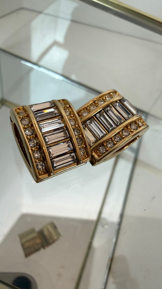 Vintage Magnetic Gold Tone Baguette Crystal Rhinestone Half Hoop Huggie Earrings
