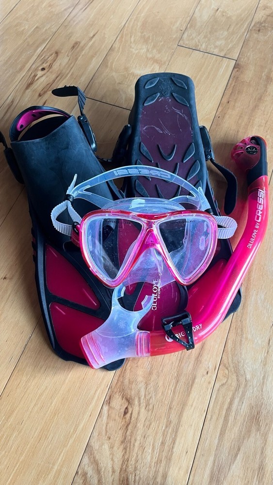Cressi Adult Snorkel Set - BlueLove Dry Snorkel