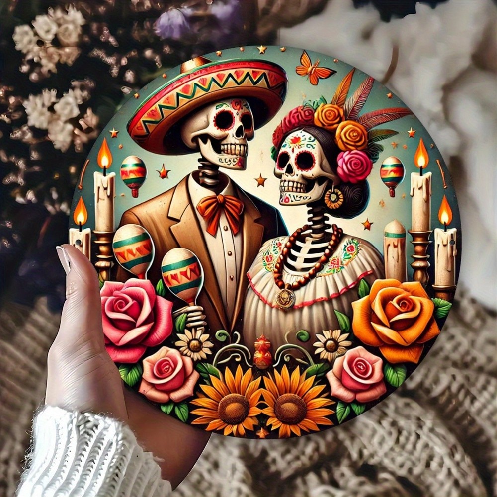 Gothic skull queen round art, Halloween decor