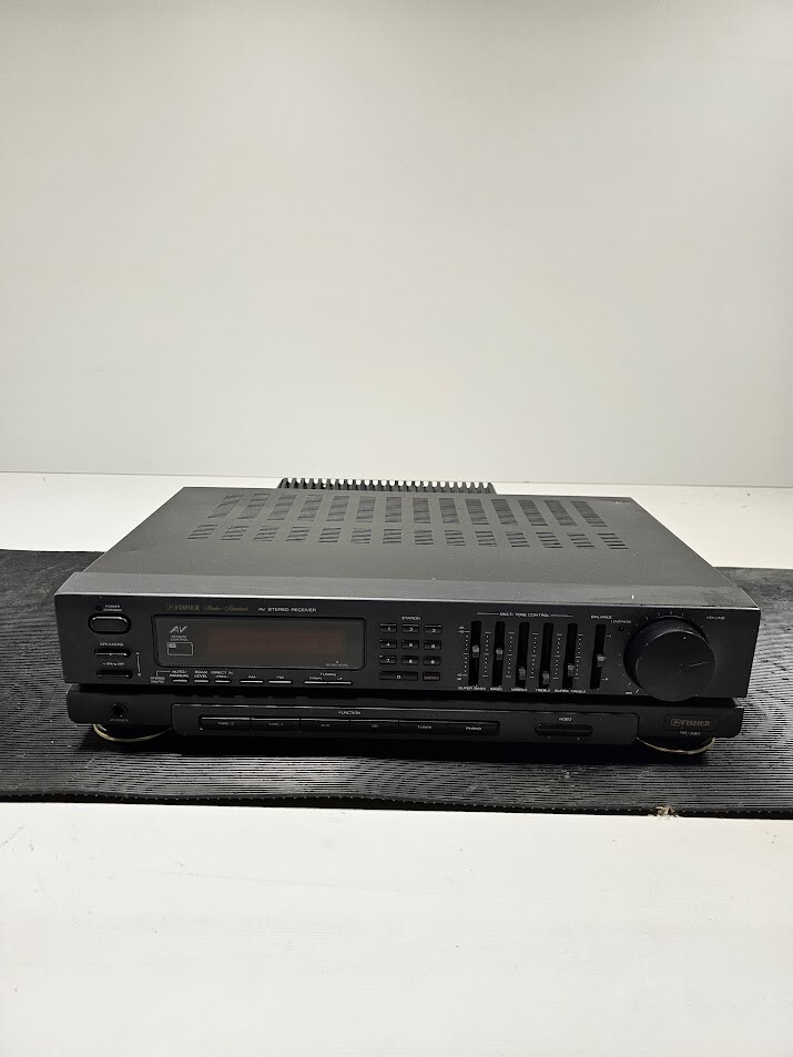 Vintage Fisher RS-580 AV Stereo Receiver - Used & Working