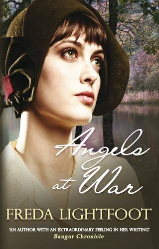 Angels at War By Freda Lightfoot. 9780749009618