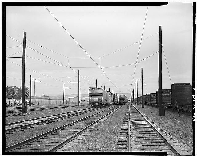 Yakima Valley Transportation Company Union Pacific Railroad Rail Yard 1910s