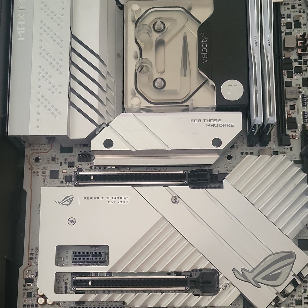 ASUS ROG Maximus Z790 Apex Motherboard, DDR5 32GB Kit, EK Velocity2 Water Block