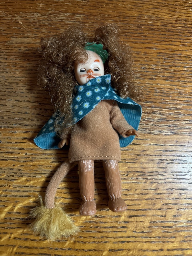 Madame Alexander Doll Wizard of Oz Cowardly Lion McDonalds Happy Meal Toy 2008