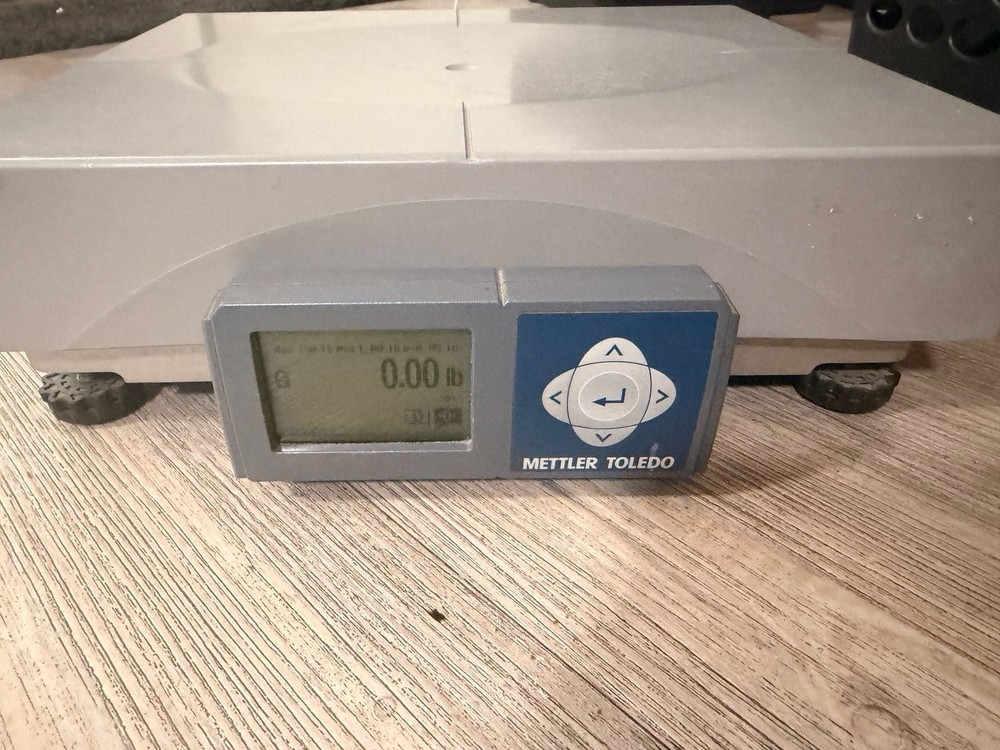 Mettler Toledo BC-60 Digital Shipping Scale 150 lb Capacity