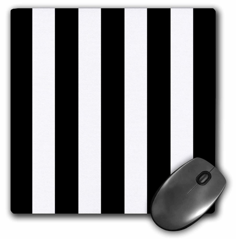 Black and White Vertical Stripes Pattern by 3dRose