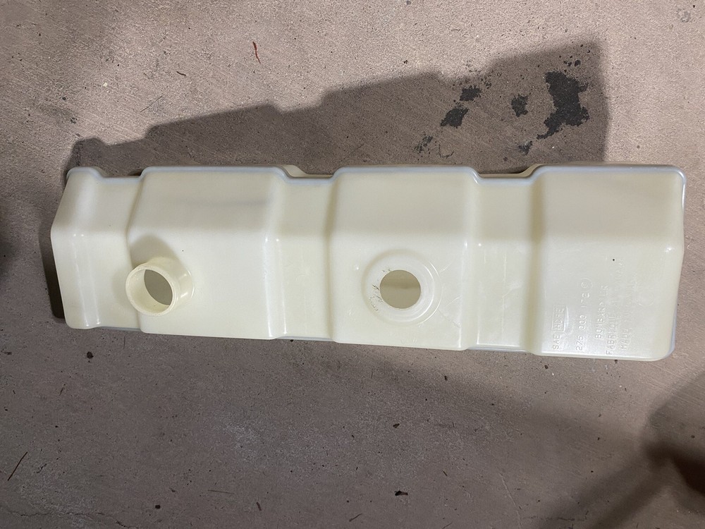 1998 Sea-Doo GTI Oil Tank Assembly OEM# 275000172