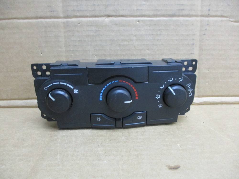 06 07 Chrysler 300 Temperature Climate Control A/C Heat 2006 2007 055111870