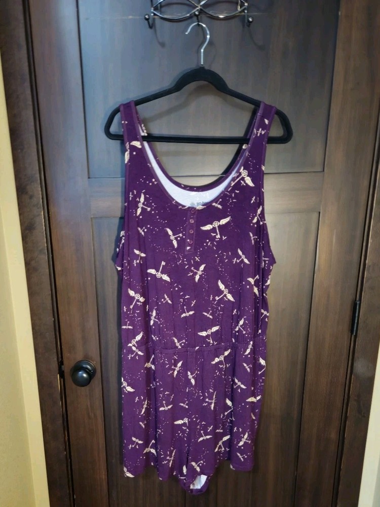 EUC Women's Plus Harry Potter Winged Keys Stretch Romper Shorts Size 2X