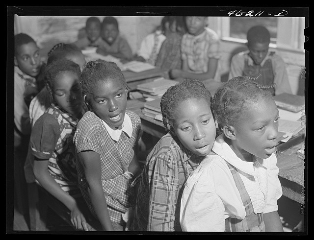 Photo:Siloam Georgia 1941 Negro School Singing Class Children