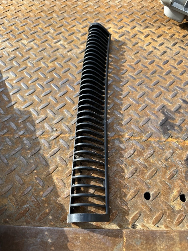 1991 Toyota Previa Van Left AC Vent Louver Nippondenso