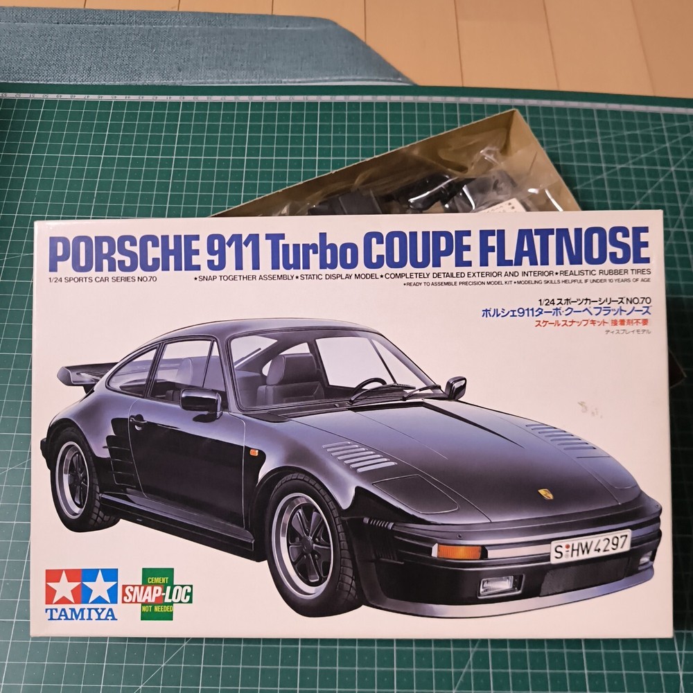 Tamiya 1/24 Porsche 911 Turbo Coupe Flatnose Sports Car Series No.70