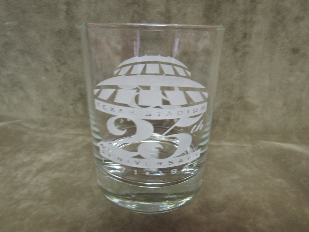 Texas Staduim Irving Clear Etched Glass Tumbler 25th Anniversary in 1999