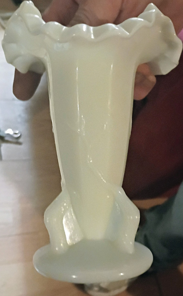 White Milk Glass Ruffled Pattern Vase with Pedestal Base, Opaque