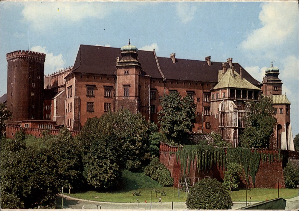 Wawel Castle Krakow Poland vintage postcard a728