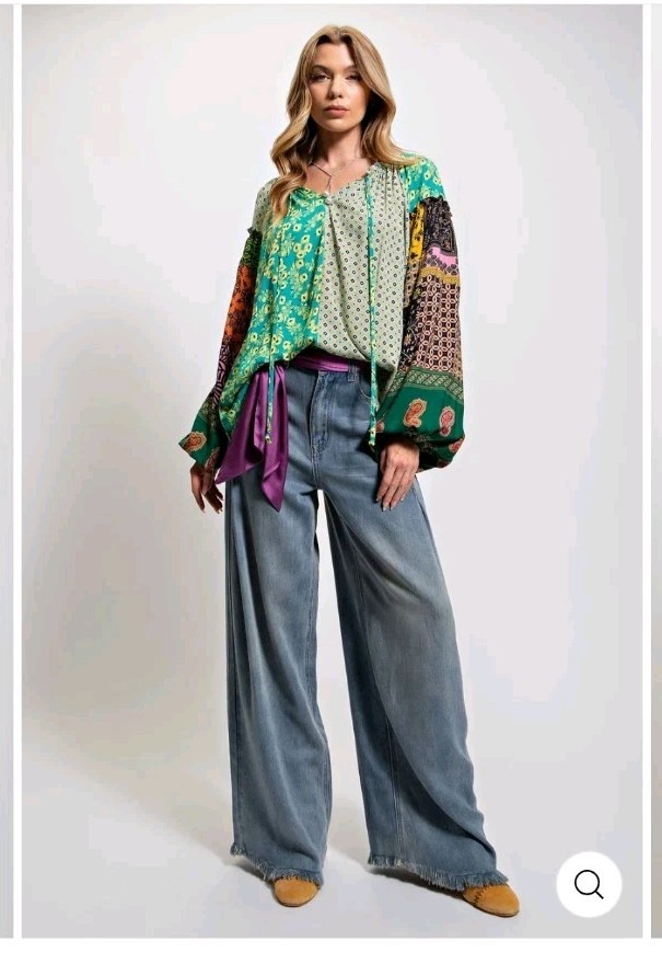 Easel Love Language Boho Flowy Top Hippie Multicolor Patchwork Medium Pullover