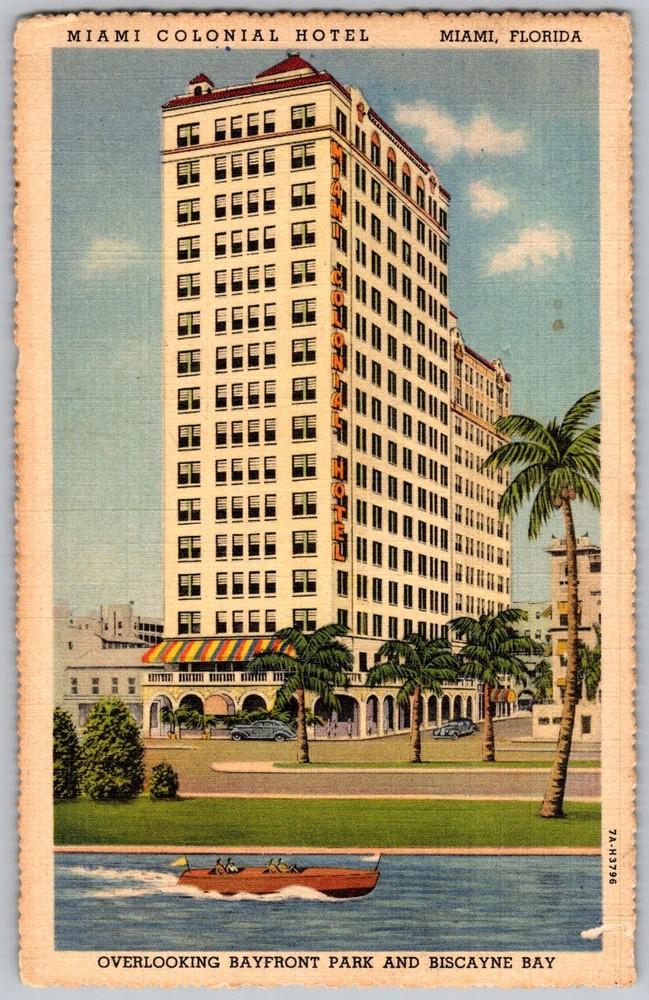 Vtg Linen Postcard Colonial Hotel Building Miami, FL 1940s