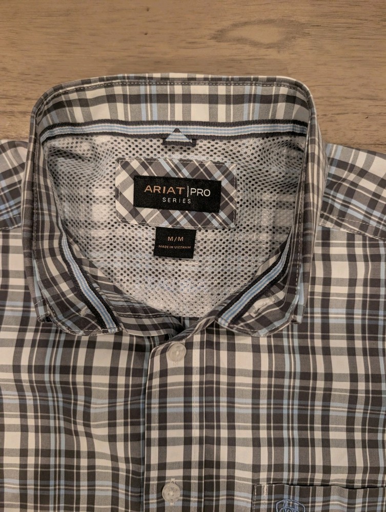 Ariat Pro Series Men's Medium Short Sleeve Plaid New Western Button Down Shirt