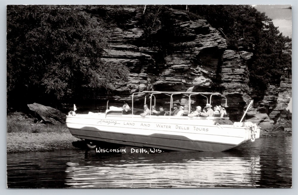 RPPC~Tour Boat Landed By Cliff On Wisconsin Dells~Real Photo Postcard