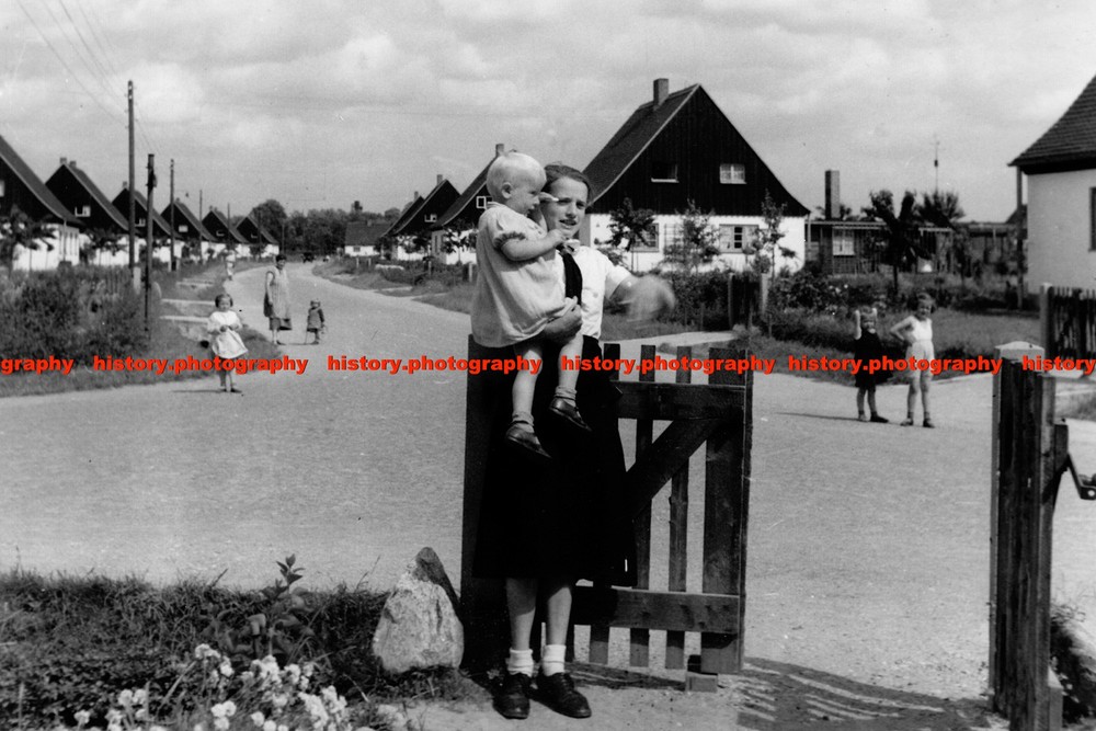 F018782 National Socialist settlement construction in Meusdorf near Leipzig Germ
