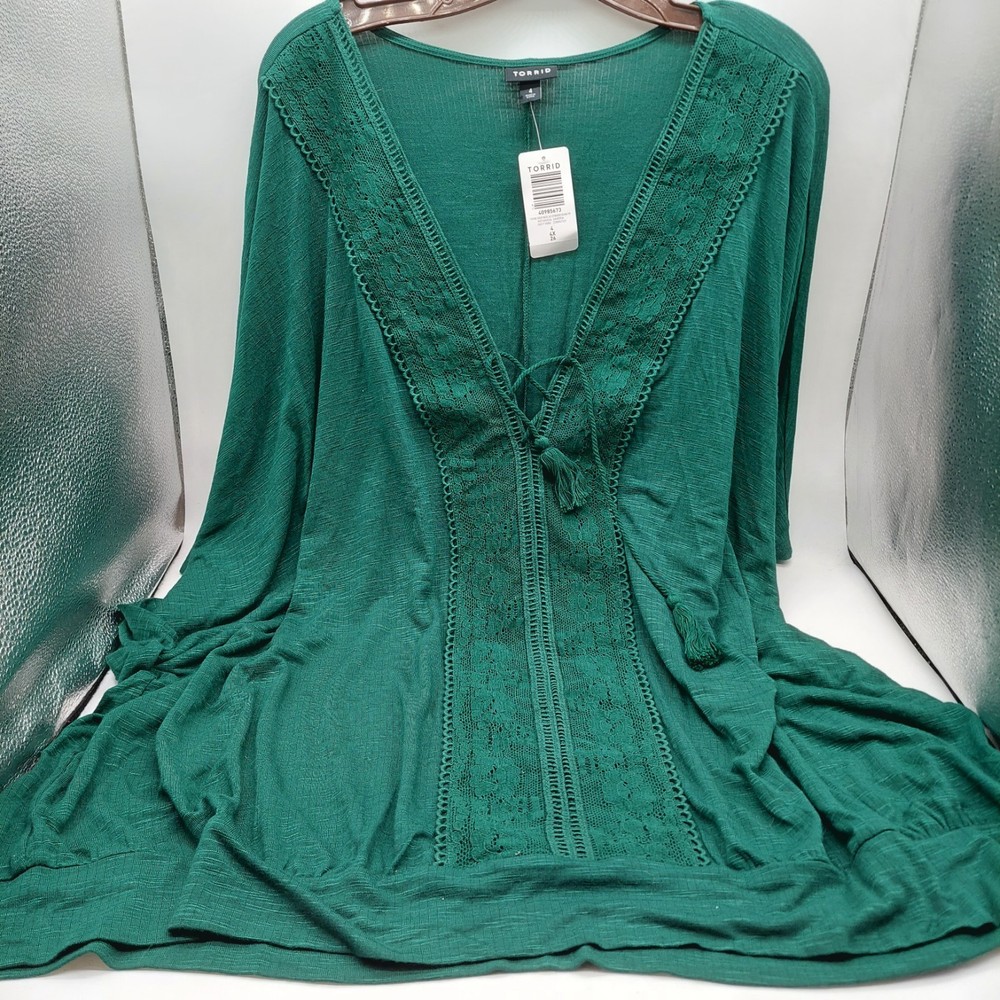 Torrid Shirt Size 4 4X Textured Jersey V-Neck Lace Up Banded Dolman Green NWT