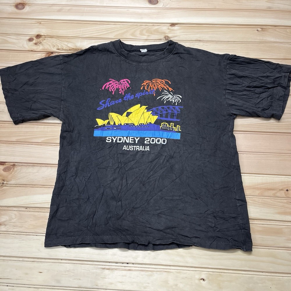 Vintage Sydney Australia Opera House Single Stitch Travel Destination Shirt - L