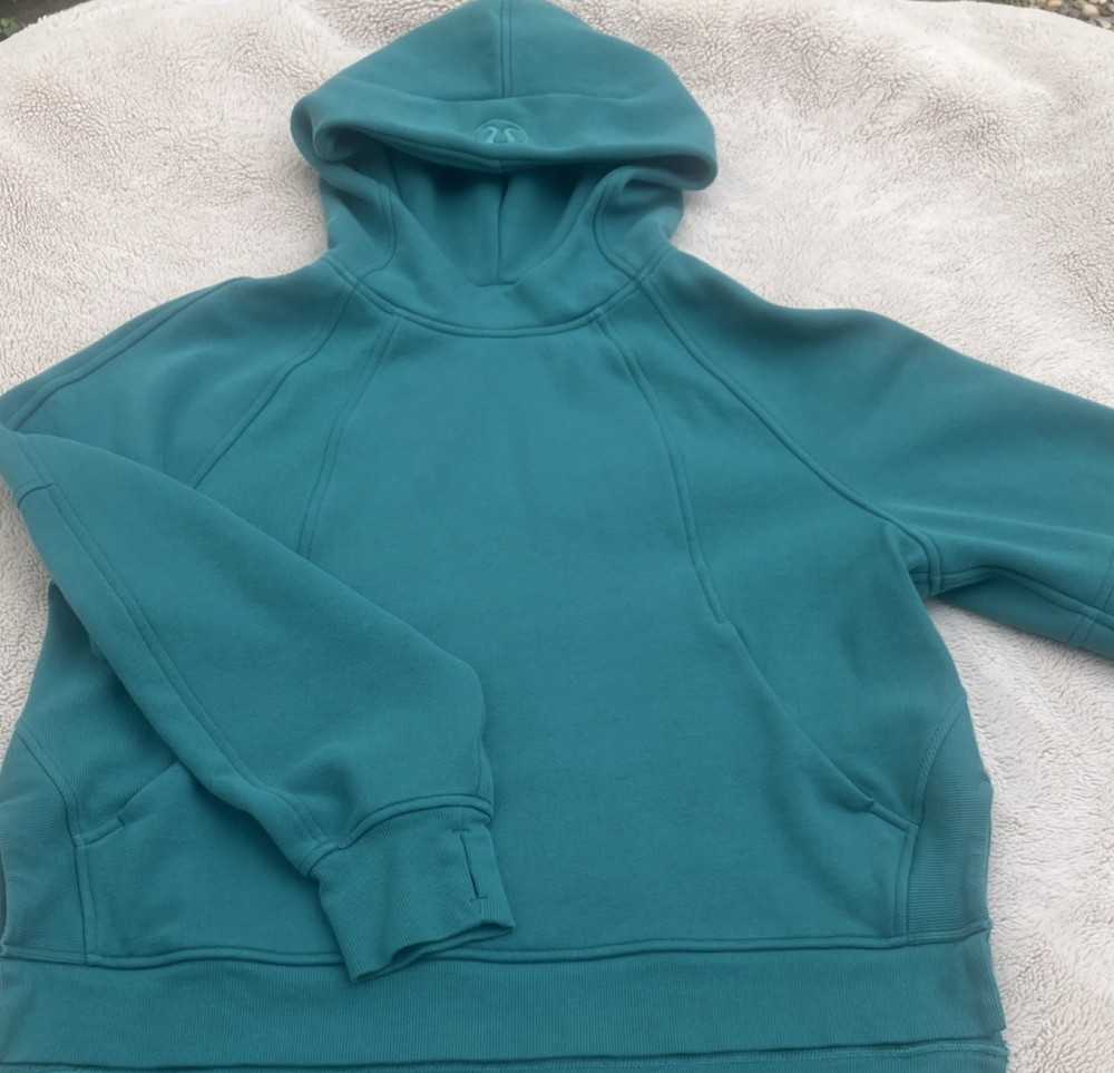 Lululemon Teal Pullover Hoodie M/L Raglan Sleeve Pockets Logo Crew Neck