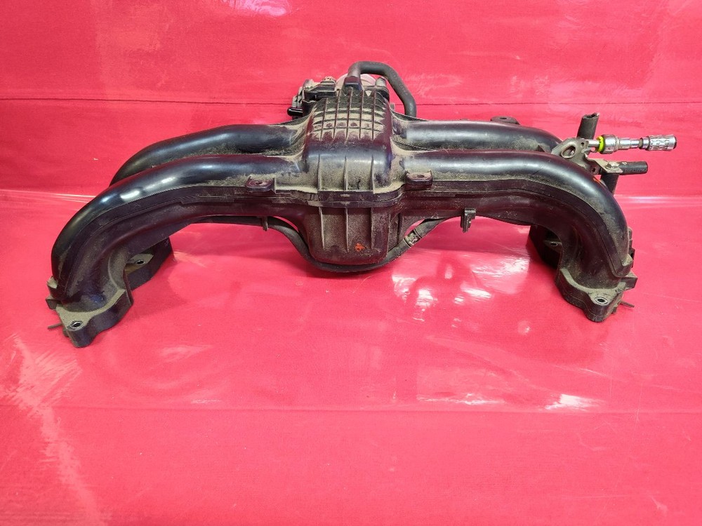 2011-2013 Subaru Forester 2.5L Upper Intake Manifold Plenum