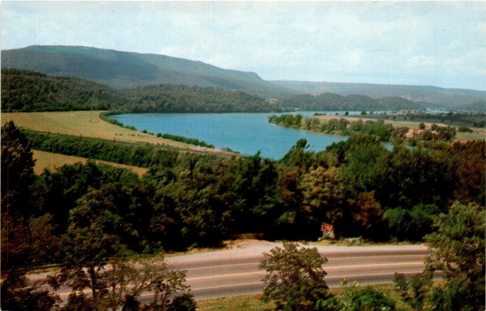 Tennessee River, Highways U. S. 41, 11, 64, Postcard