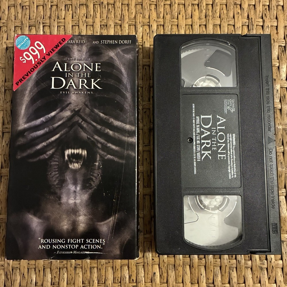 Alone in the Dark VHS Tape 2005 Horror Christian Slater Tara Reid Stephen Dorff