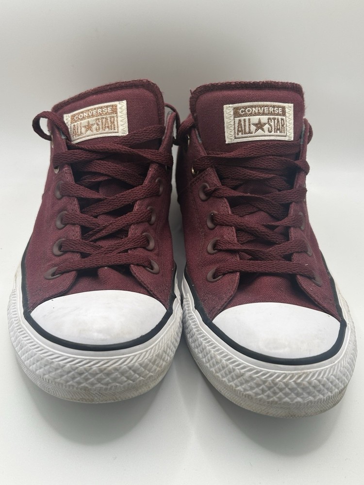 Converse All Star woman  Low Top Burgundy/White Canvas Lace-Up Sneakers US 10