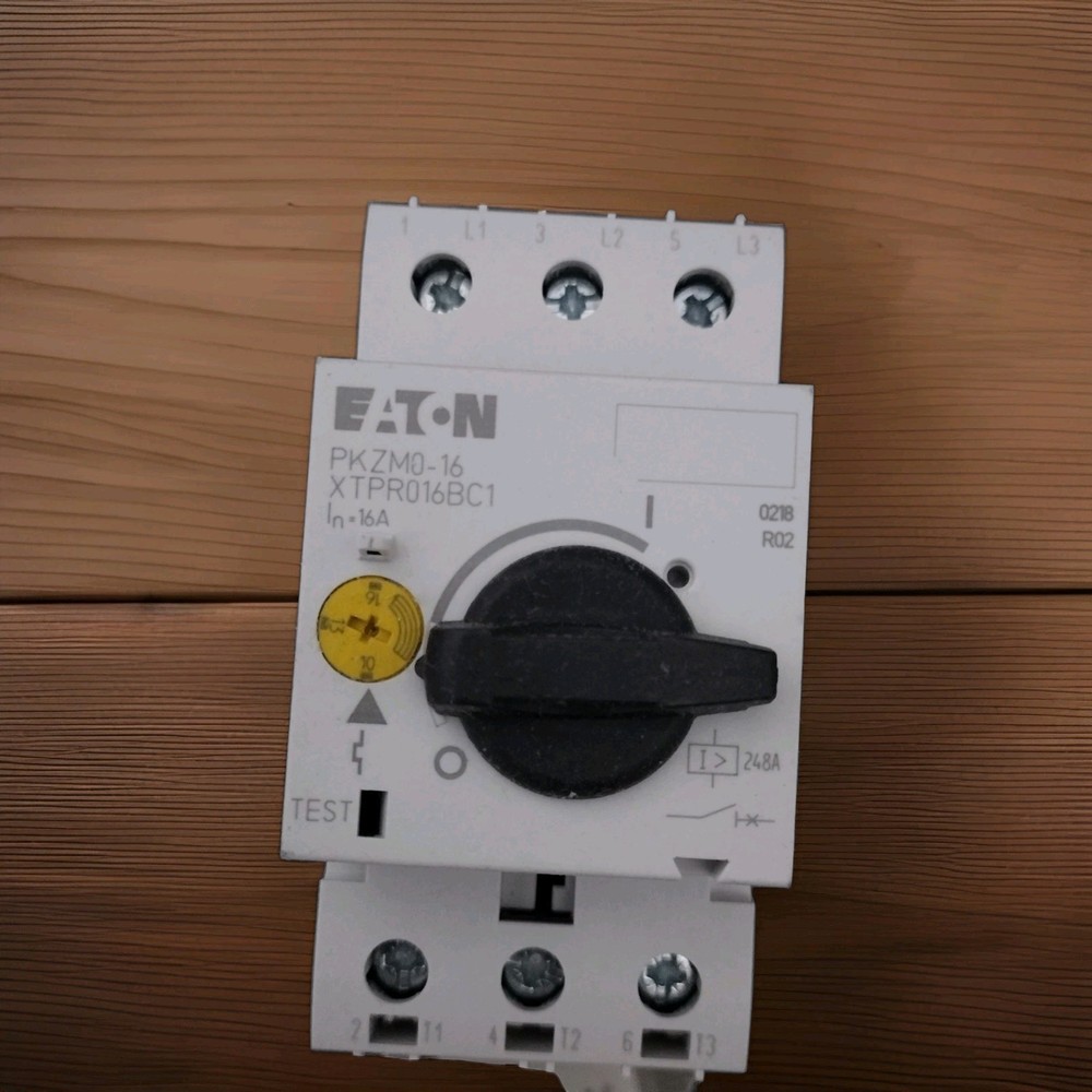 Eaton PKZM0-16/AK 16A 3P-Electric Motor Circuit Breaker-XTPR016BC1NL NEW