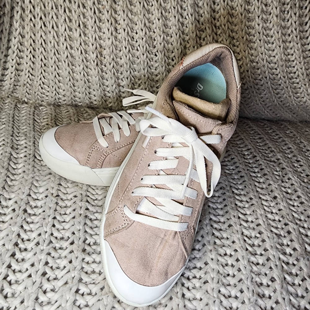 Dr. Scholl's Shoes Time Off Taupe Casual And Fashion Women’s 7.5 Sneakers