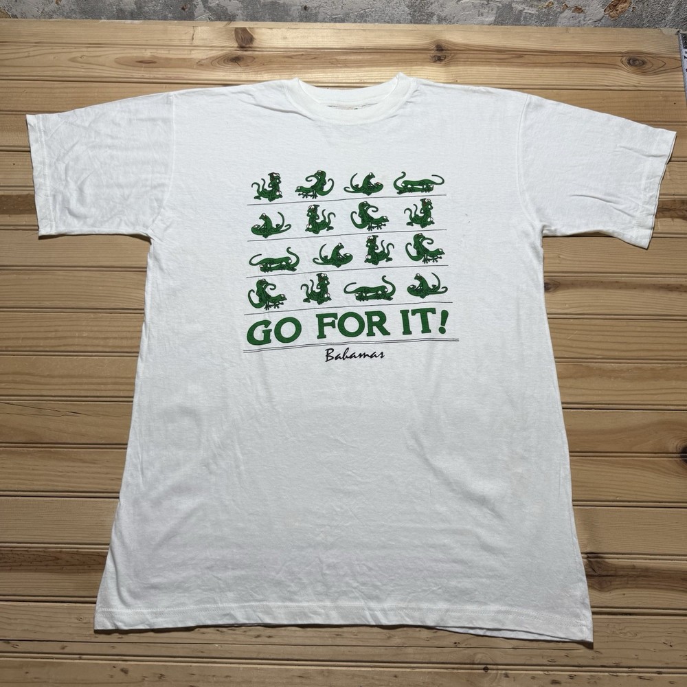 Vintage Lizard Funny Cartoon Sex - Go For It - Bahamas Nature Shirt Size L / XL