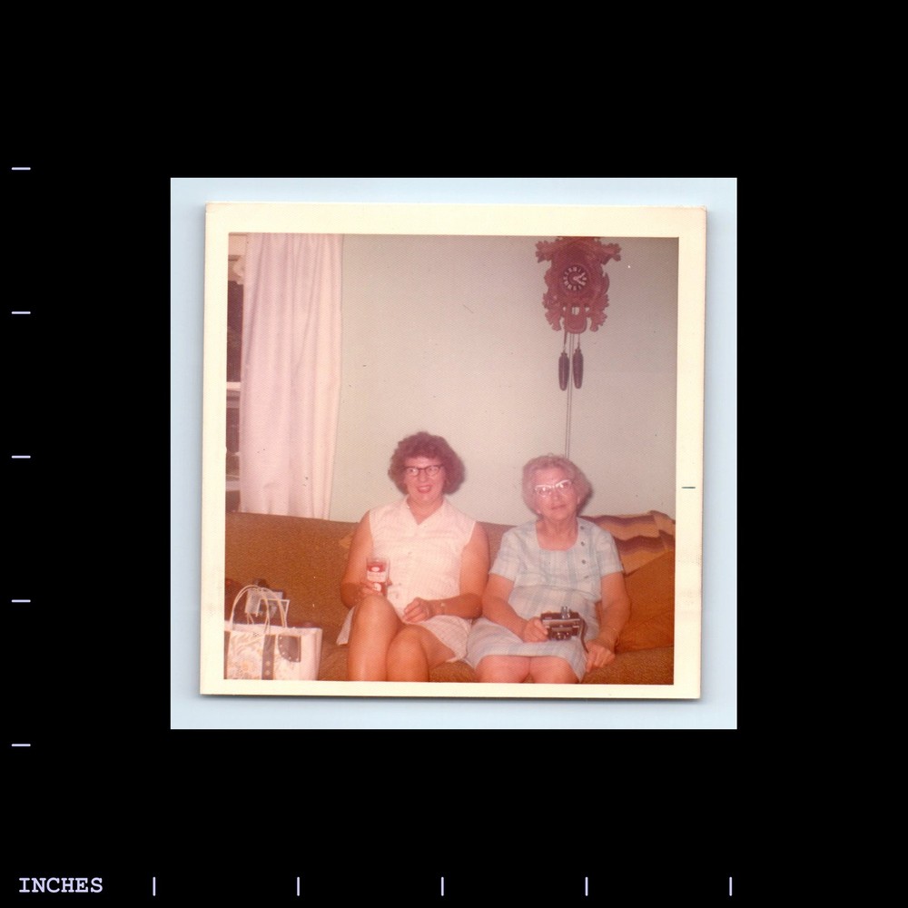 Square Color Photo WOMEN WITH CAMERA 1972 ATLEMAN BERGAN SCRIBNER NEBRASKA