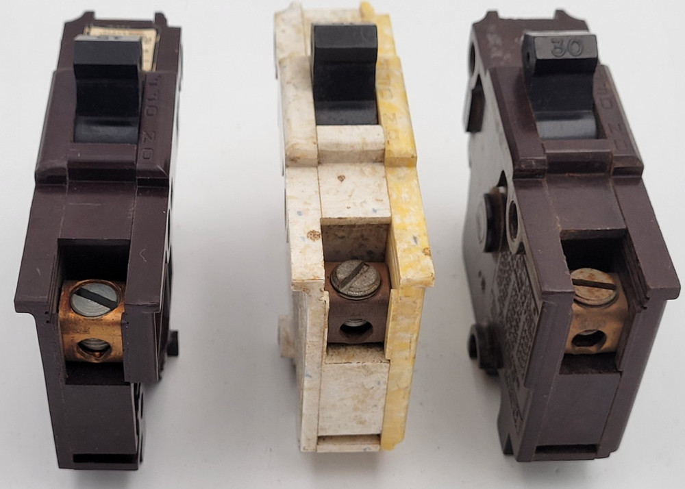 FPE Mixed Lot of 3 Stab-Lok Federal Pacific Breakers (15A/30A) NA115/NA130 USED
