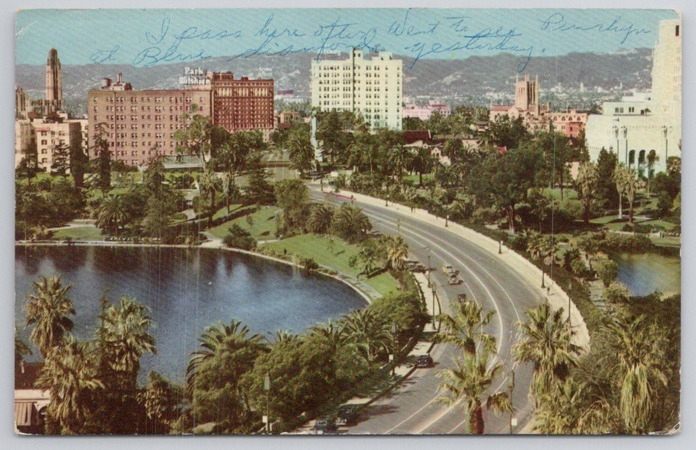 1941 MacArthur Park Wilshire Blvd Los Angeles CA Vintage Postcard Union Oil