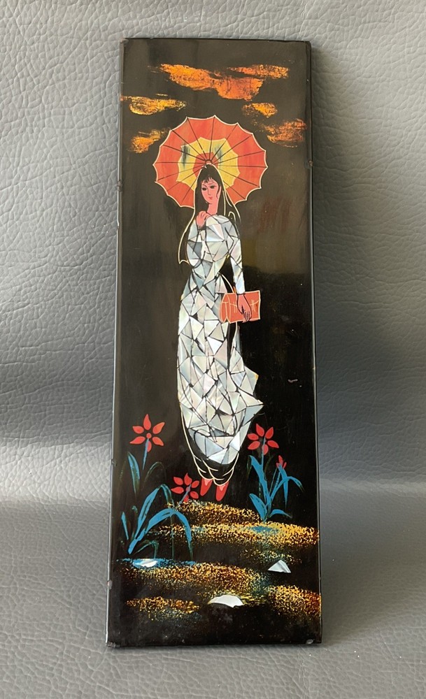 VTG Vietnamese Mother Of Pearl Inlay Lacquer Painting Wall Art Women 3.75x12