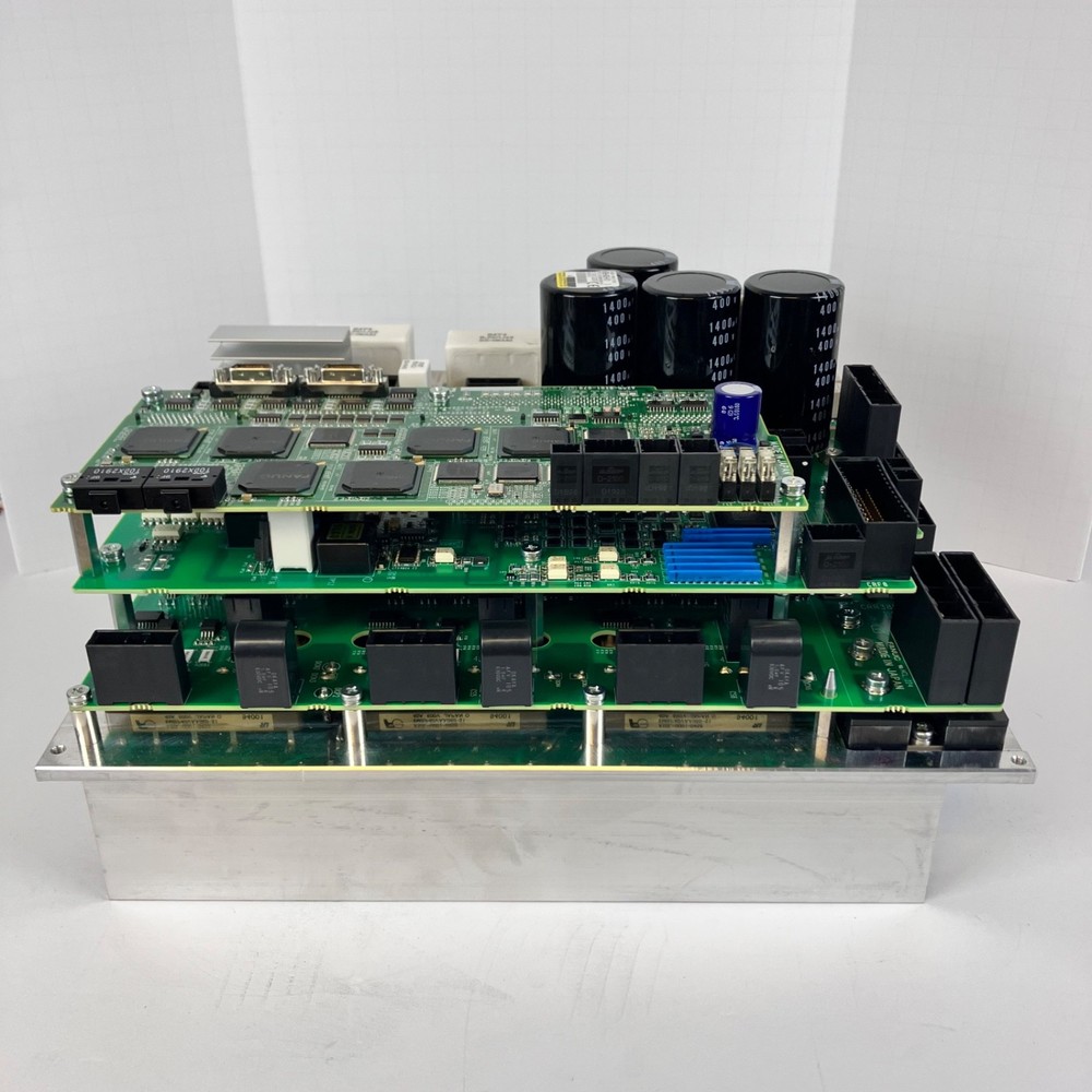 FANUC A06B-6400-H101 Servo Amplifier 6-Axis Control (Small California Seller)