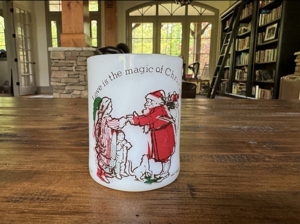 Vintage American Greeting Card Corp Hollie Hobbie Christmas Milk Glass Mug