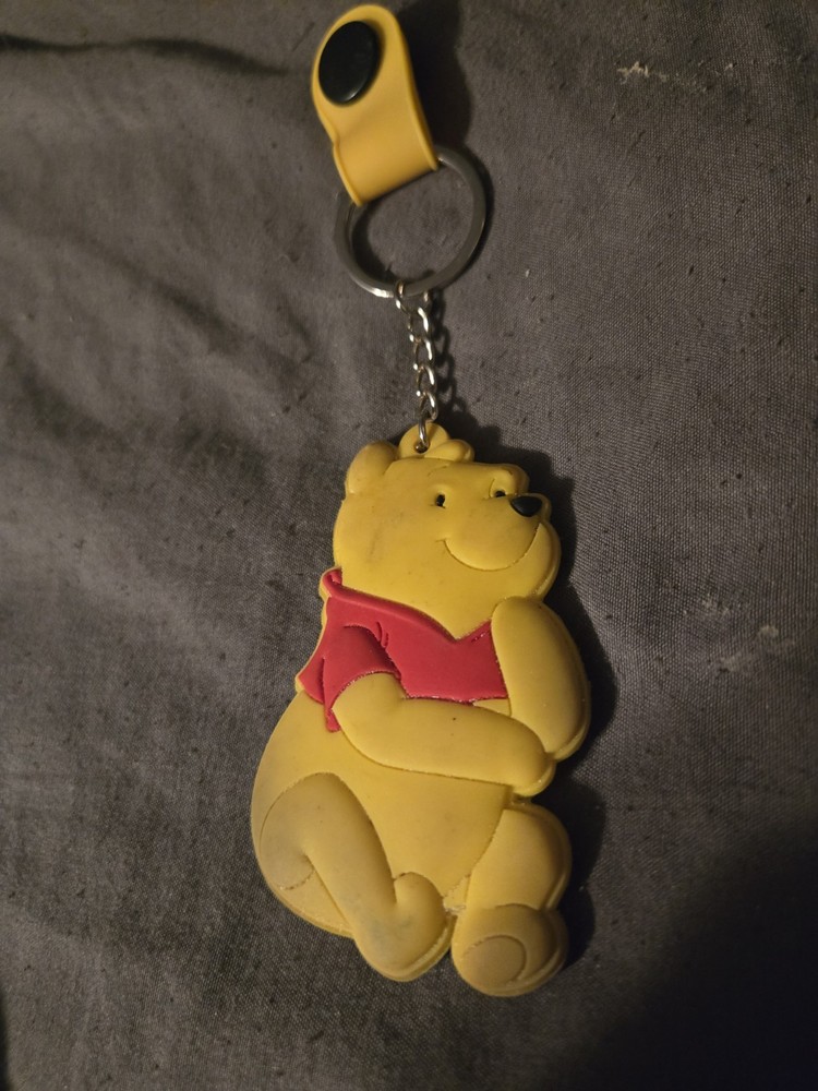 disney winnie the pooh keychain