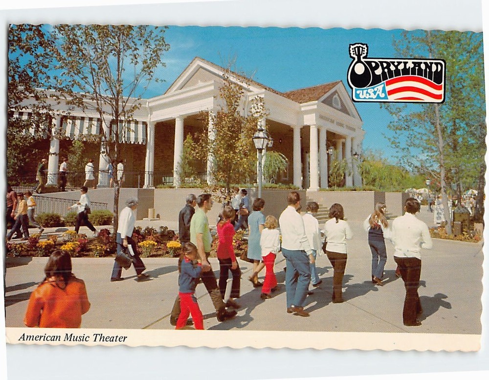 Postcard American Music Theater Opryland USA Nashville Tennessee USA